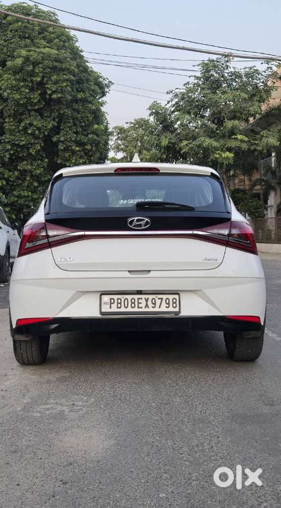 Hyundai I20 Asta Option, 2022, Petrol