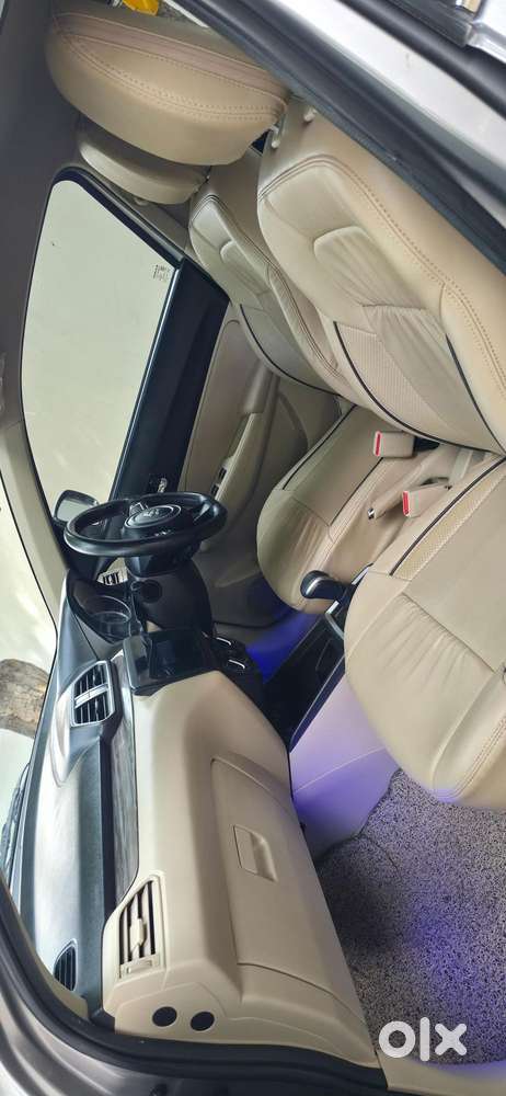 Maruti Suzuki Swift Dzire Vxi(o) Amt, 2022, Petrol