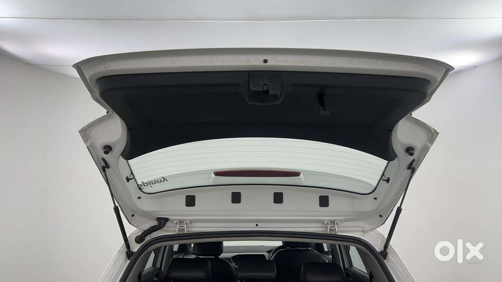 Volkswagen Taigun 1.0 Tsi Highline At, 2022, Petrol