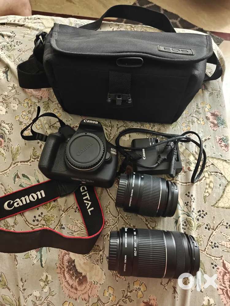 Selling old cannon EOS 1200D barely used