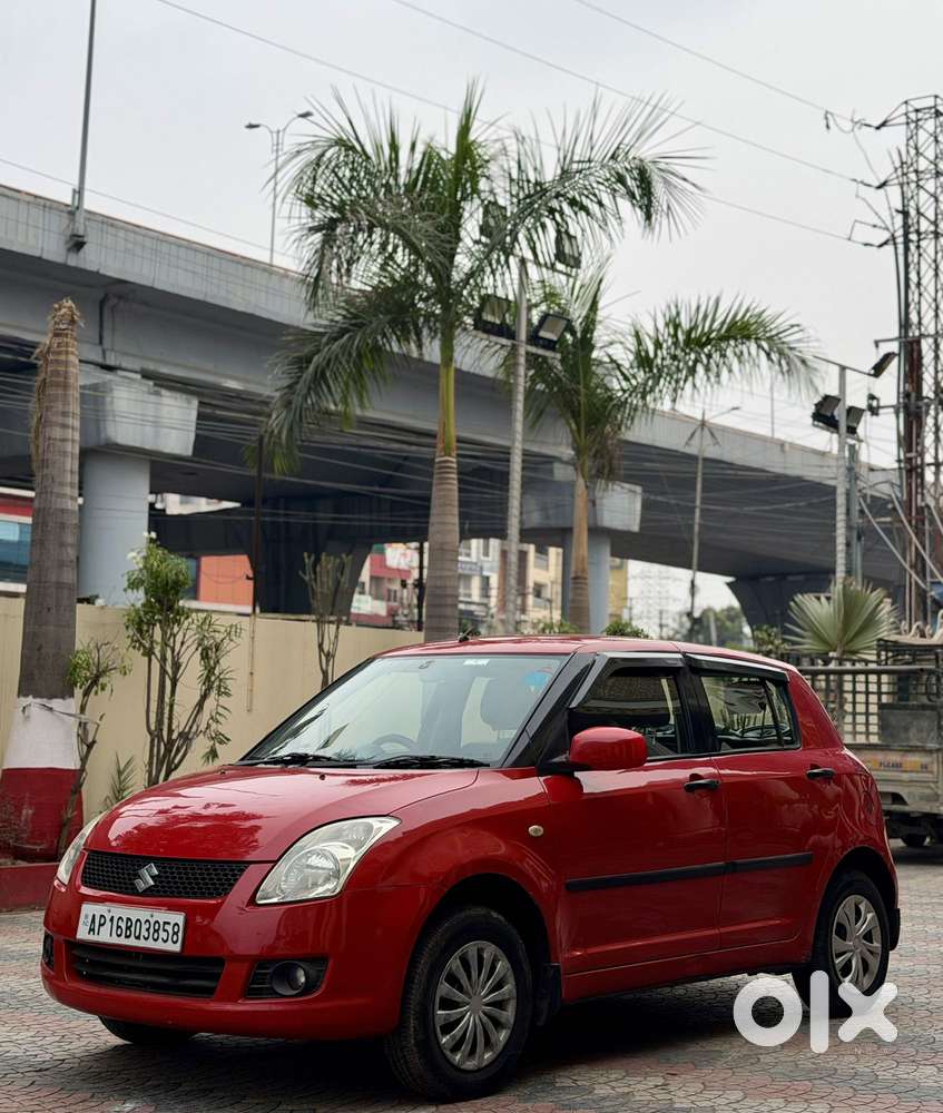 Maruti Suzuki Swift Vxi Abs Bsiv, 2009, Petrol
