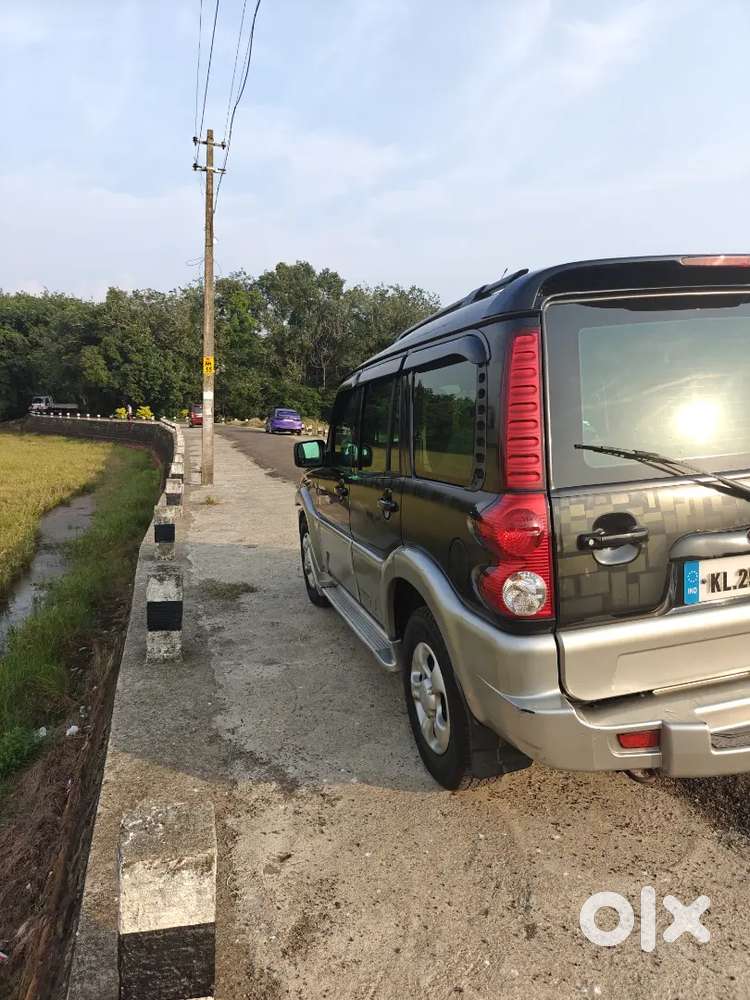 Mahindra Scorpio 2012 Diesel Well Maintained