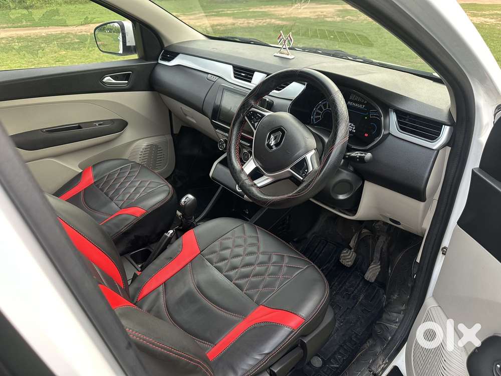 Renault Triber Rxz, 2021, Petrol