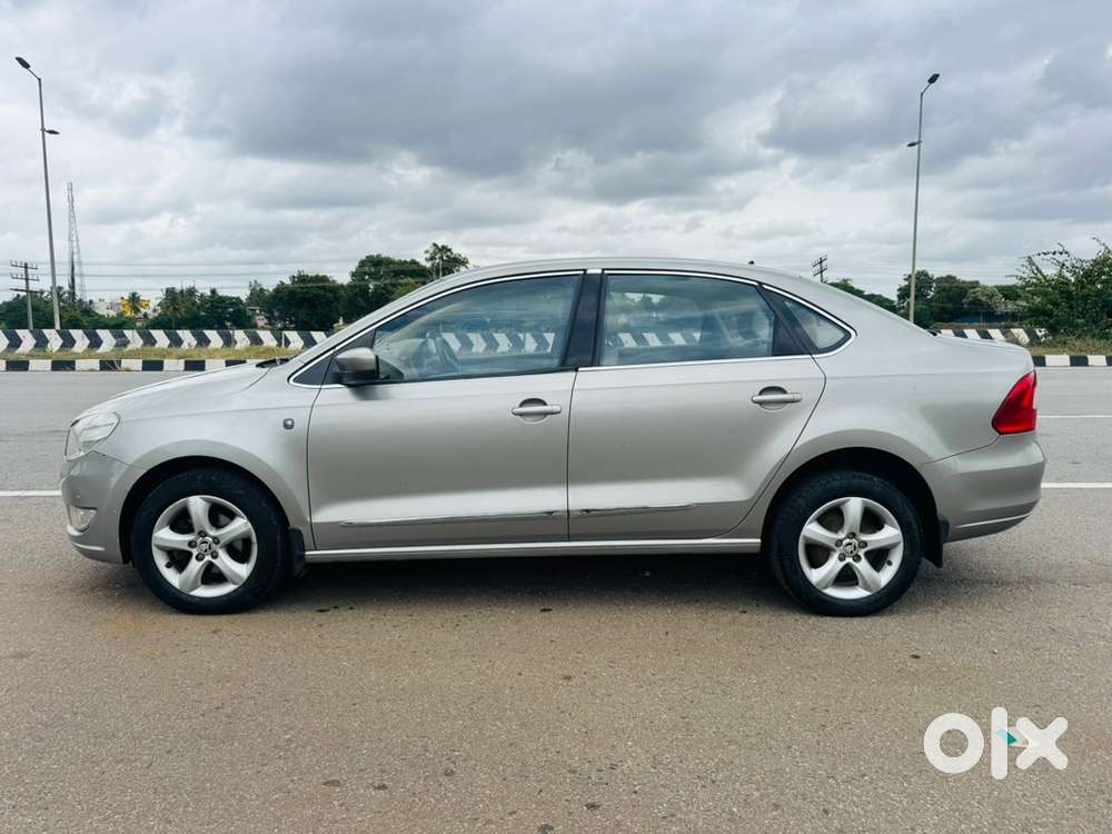 Skoda Rapid 1.6 Elegance Manual 2014