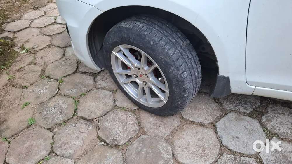 2nd Owner Maruti Swift 2016 Petrol Manual