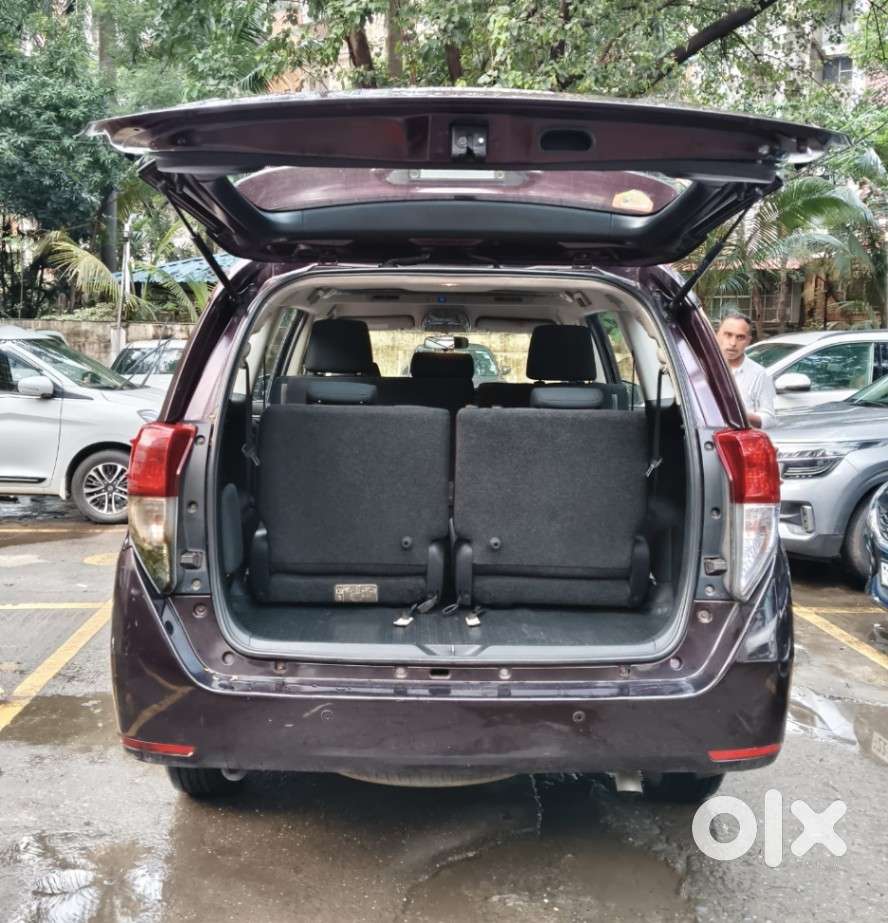 Toyota Innova Crysta 2.4 V, 2016, Diesel