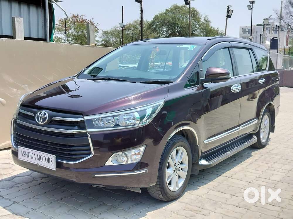Toyota Innova Crysta 2.4 G Mt, 2017, Diesel