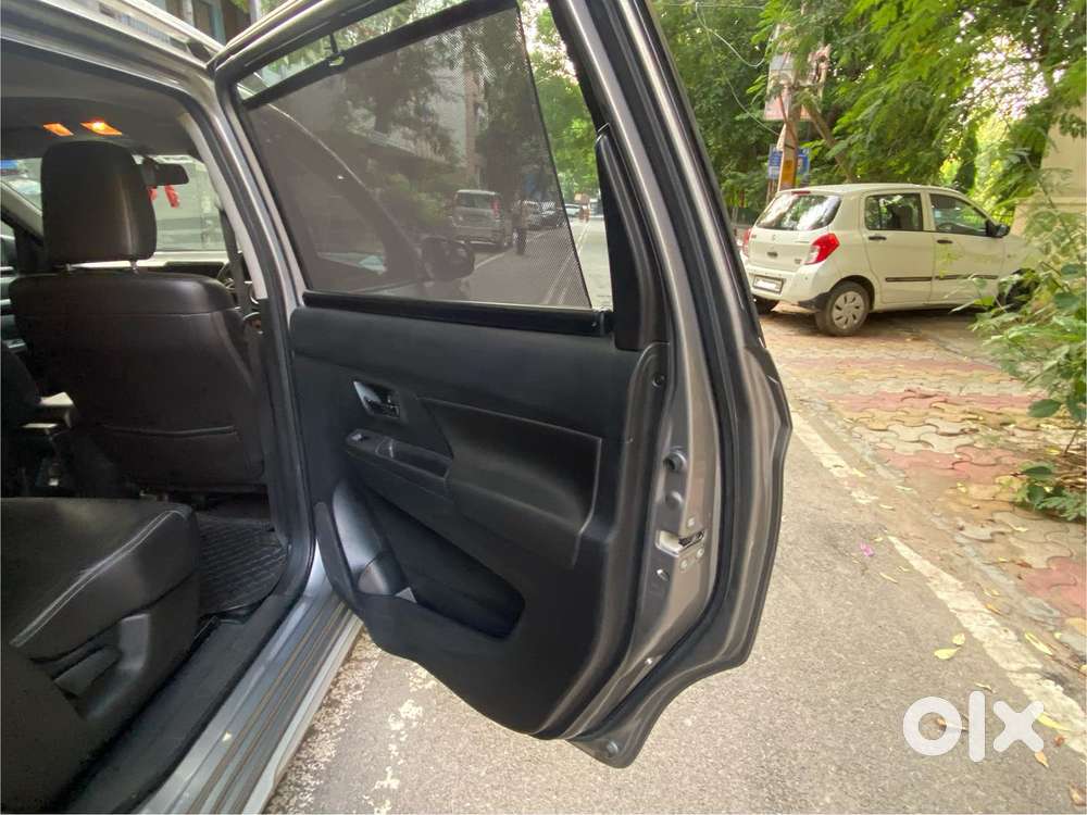 Maruti Suzuki Xl6 1.5 Alpha At, 2021, Petrol