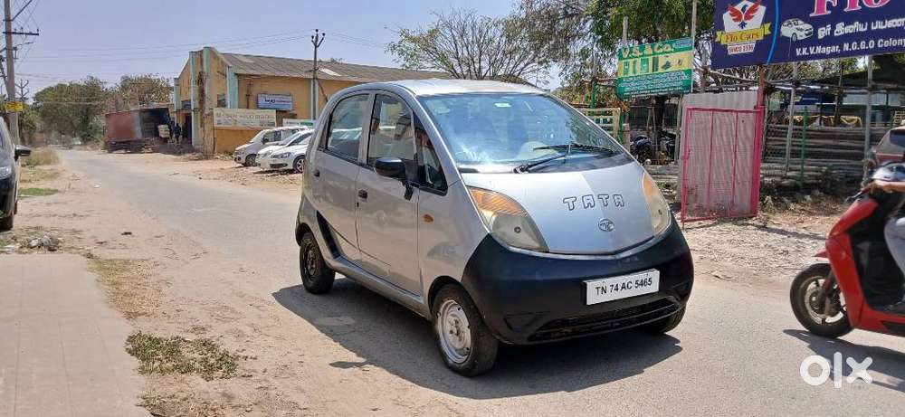Tata Nano Xe, 2012, Petrol