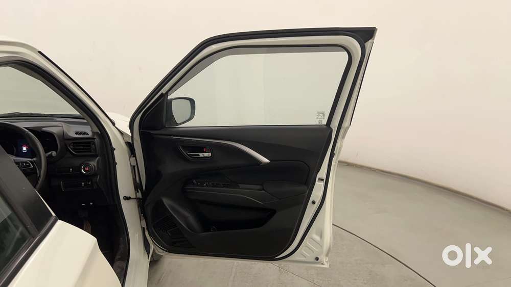 Maruti Suzuki Swift Zxi Plus, 2024, Petrol