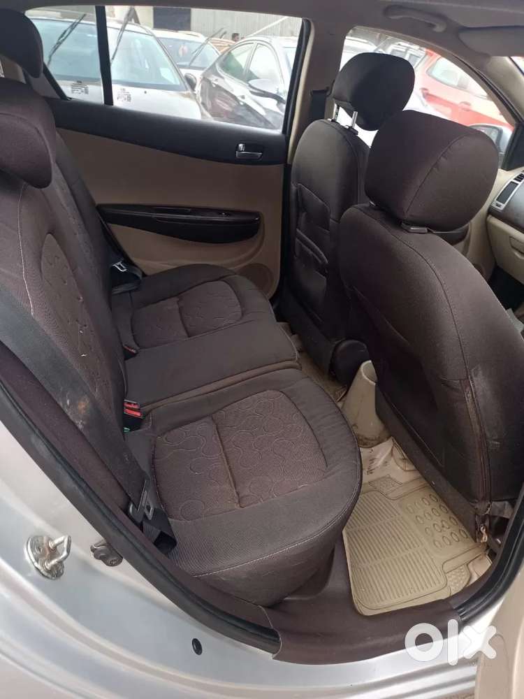 Hyundai I20 Sportz 1.4 Crdi, 2011, Diesel