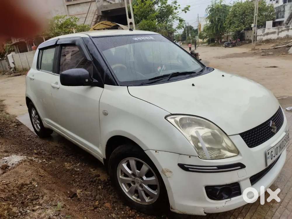 Maruti Suzuki Swift Zxi 2010