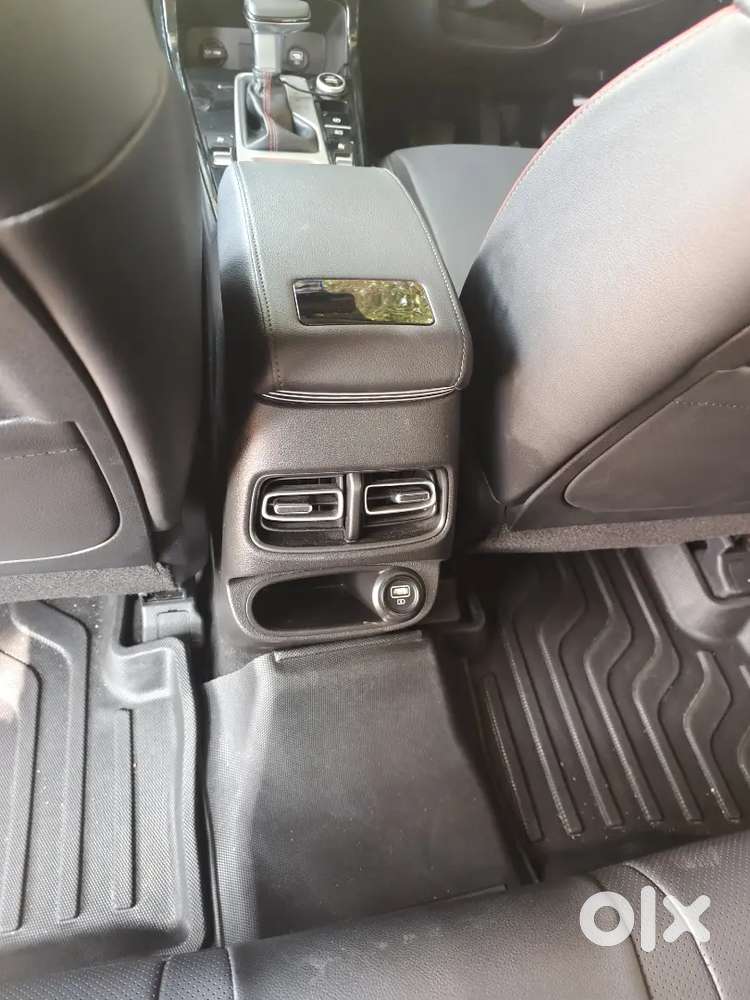 Hyundai Creta 2023 Petrol 35000 Km Driven