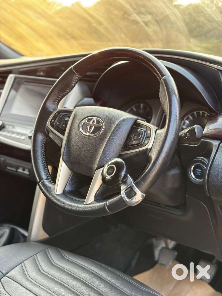 Toyota Innova Crysta 2.4 V 7 Str, 2018, Diesel