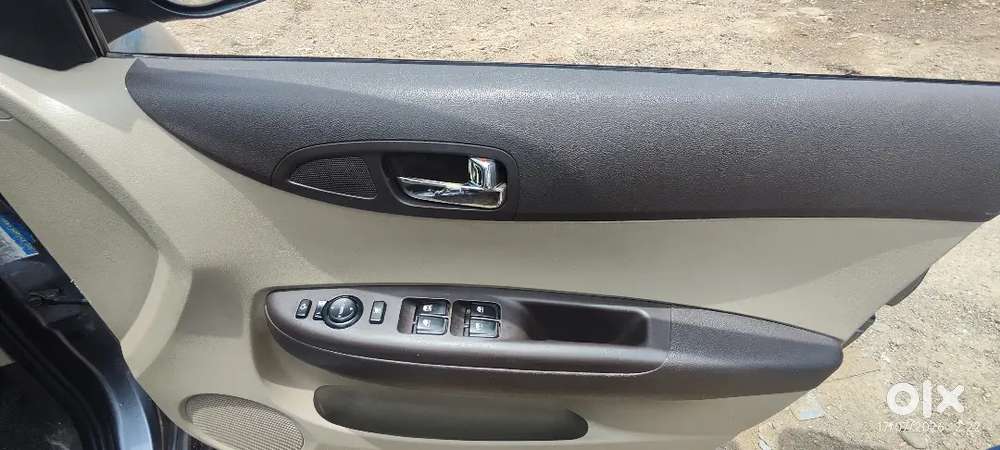 Hyundai New I20 2012 Petrol 103000 Km Driven