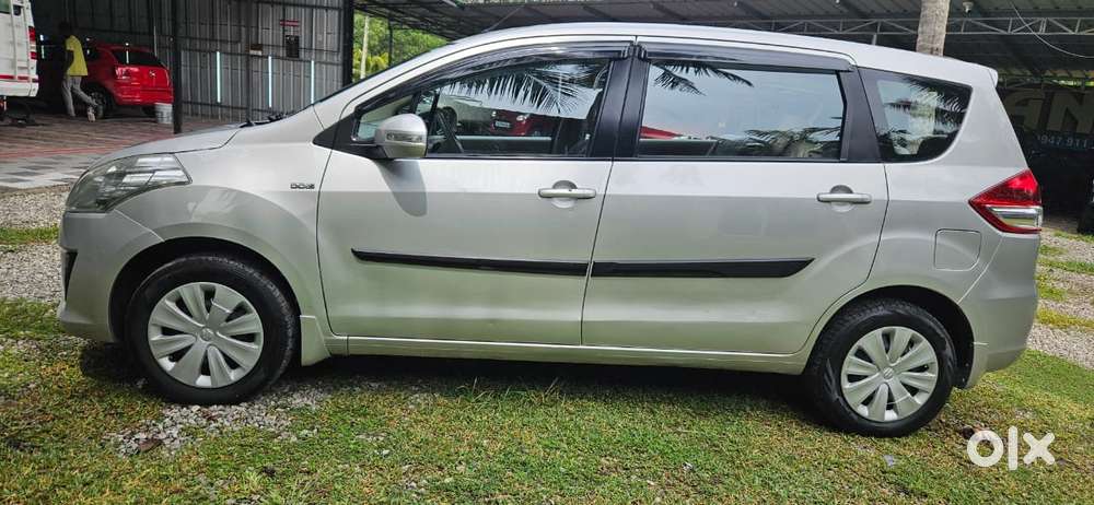 Maruti Suzuki Ertiga Vdi, 2015