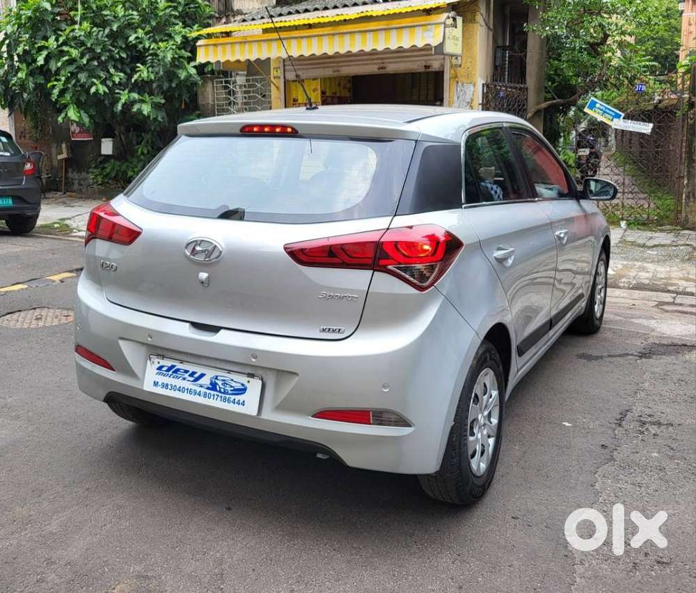 Hyundai Elite I20 Sportz (o) 1.2, 2015, Petrol