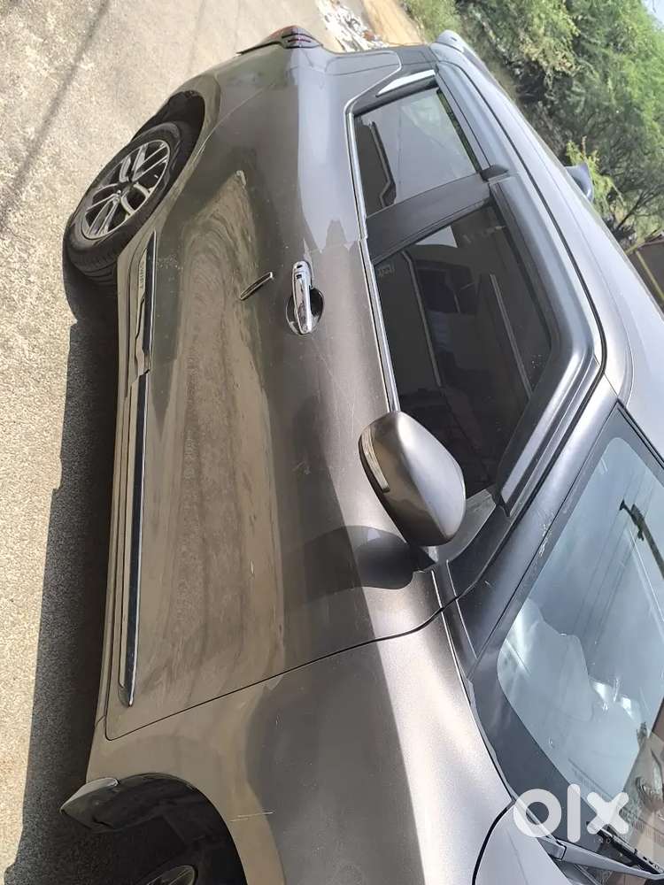 Maruti Suzuki Swift 2021 Top Model Petrol 70000 Km Driven