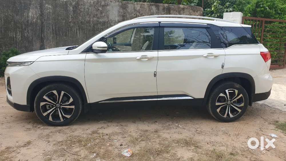 2024 Mg Hector Sharp Pro 1.5 Turbo Mt | 1st Owner | 28,000 Km | White
