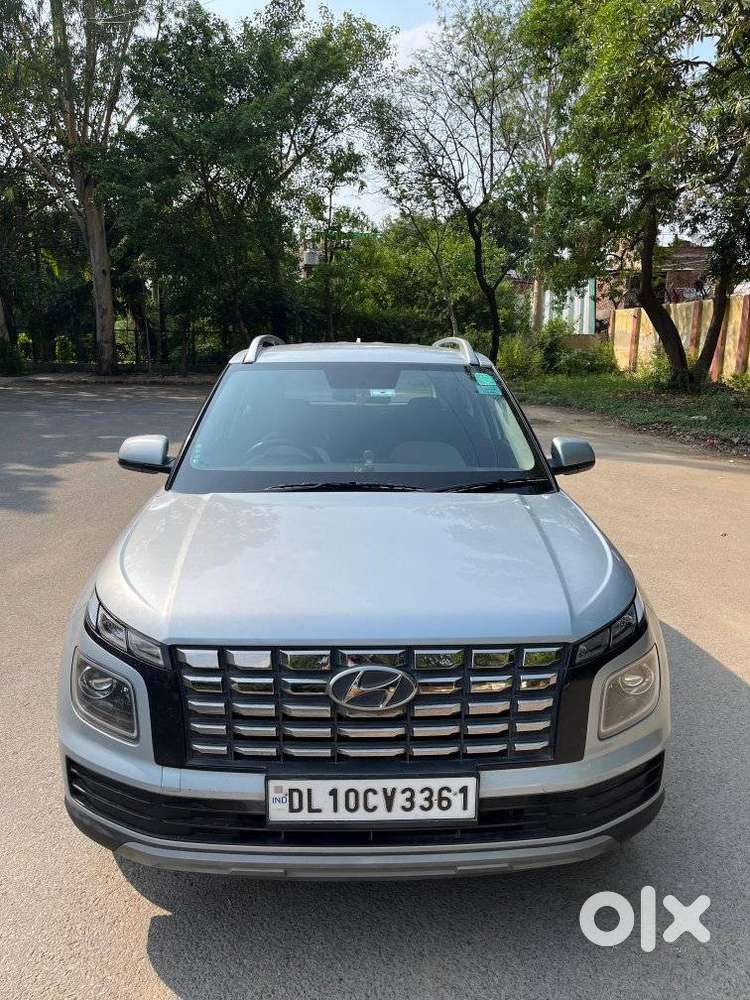 Hyundai Venue 1.2 S Plus, 2023, Petrol