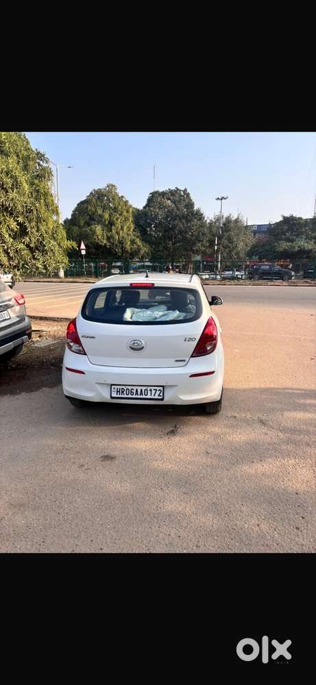 Hyundai I20 1.4 Magna Petrol 2012