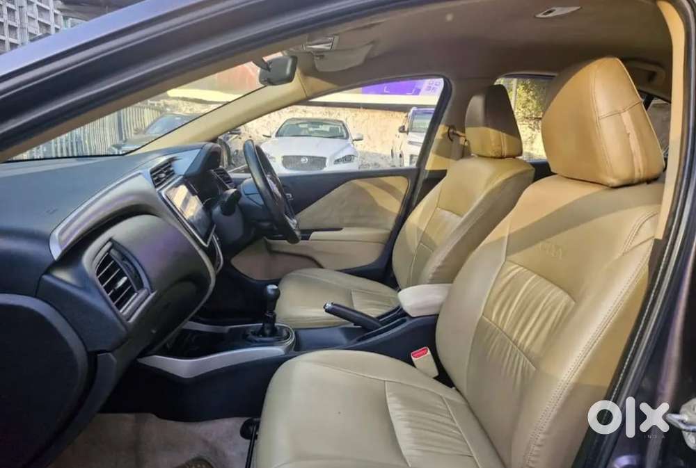 Honda City V Mt Exclusive, 2017, Petrol