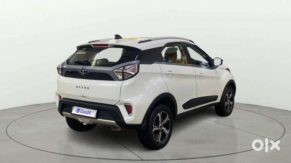 Tata Nexon 1.2 Revotron Xza Plus, 2021, Petrol