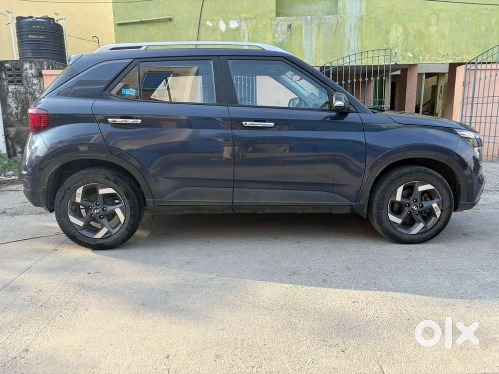 Hyundai Venue Diesel 2021