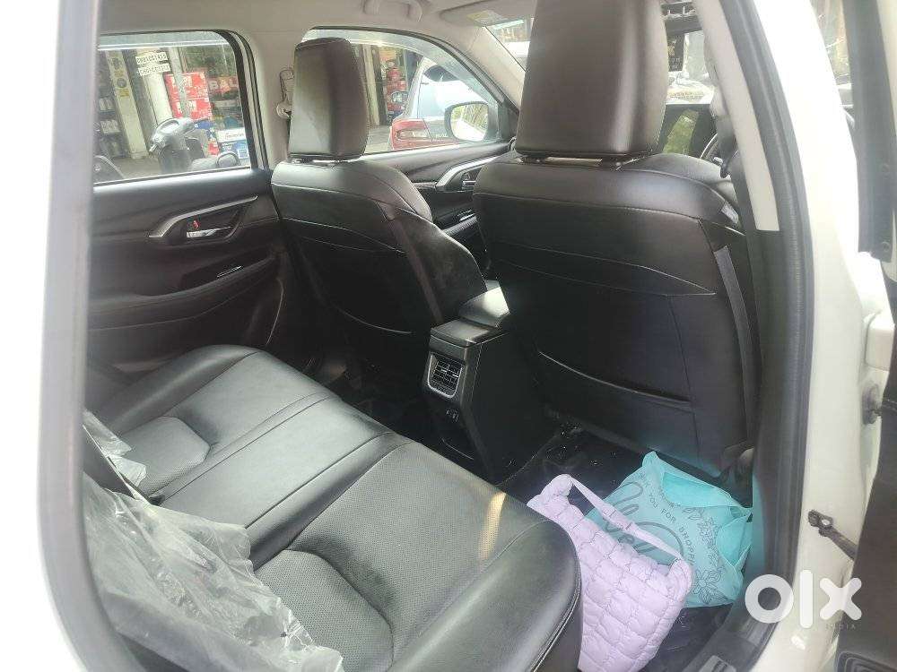 Toyota Urban Cruiser Hyryder 1.5 V Hybrid, 2022, Petrol