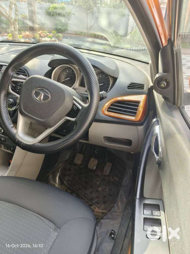Tata Tiago Xz, 2016, Petrol