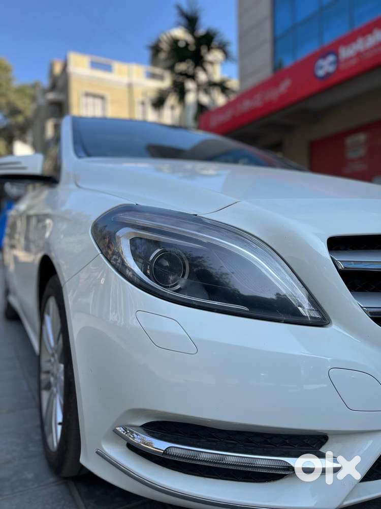 Mercedes-benz B Class 180 Sportz Petrol, 2013