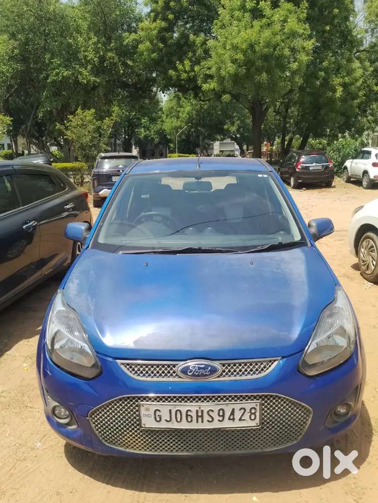 Bujet Friendly Ford Figo 2015 Cng & Hybrids 115000 Km Driven