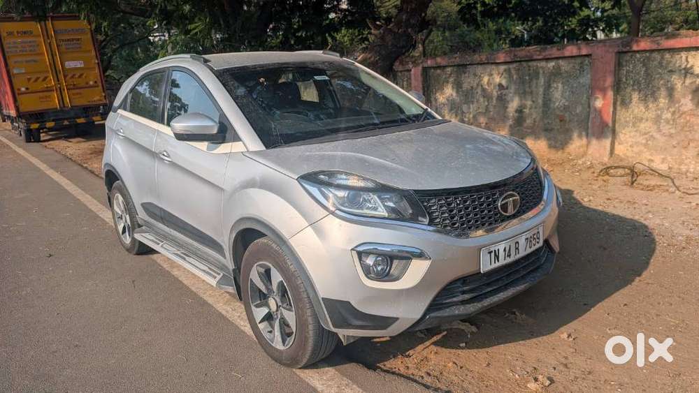 Tata Nexon 1.2 Revotron Xza Plus, 2018, Petrol
