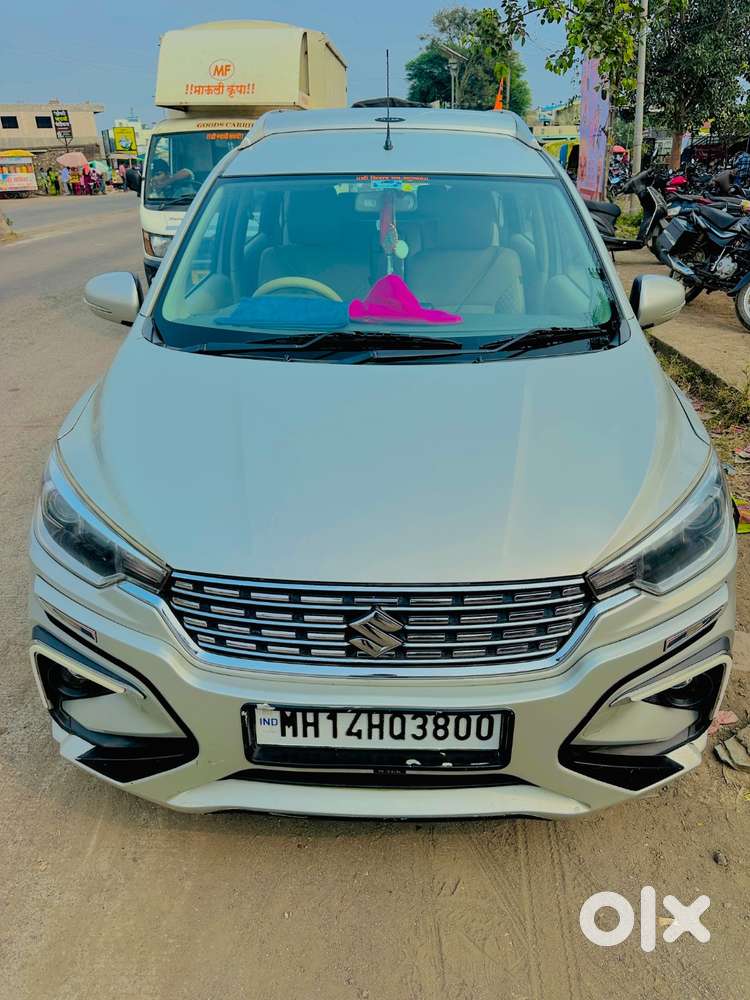 2 Key Sound System, Reverse Camera, Auto Mirror Folding Auto Window