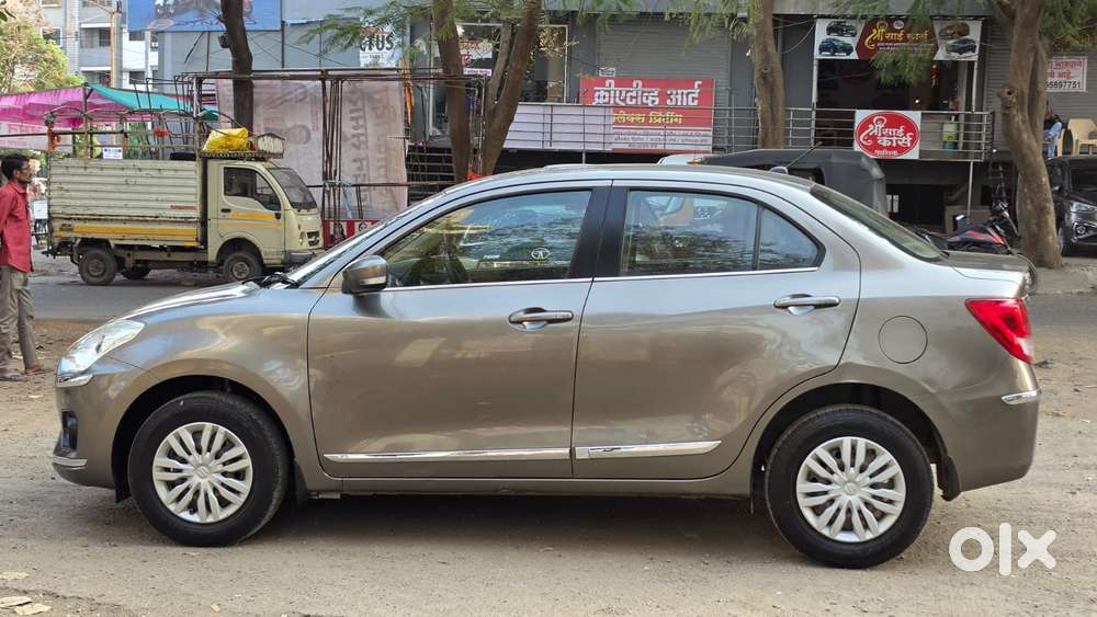 Maruti Suzuki Dzire 1.2 Vxi, 2017, Petrol