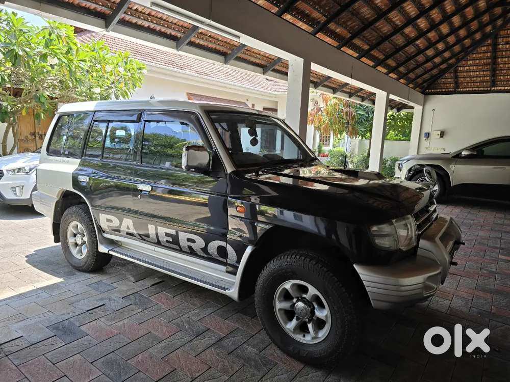 2011 Model Mitsubishi Pajero Sfx 4x4