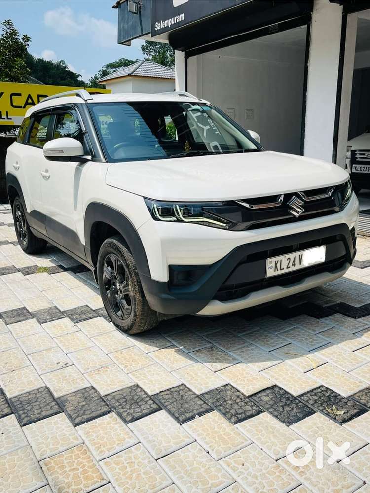 Maruti Suzuki Brezza 1.5 Zxi Smart Hybrid, 2022, Petrol