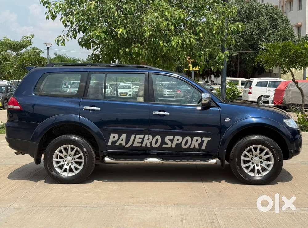 Mitsubishi Pajero Sport 2.5 Manual, 2015, Diesel