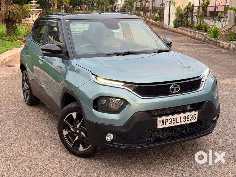 Tata Punch 1.2 Revotron Creative Dual Tone, 2021, Petrol