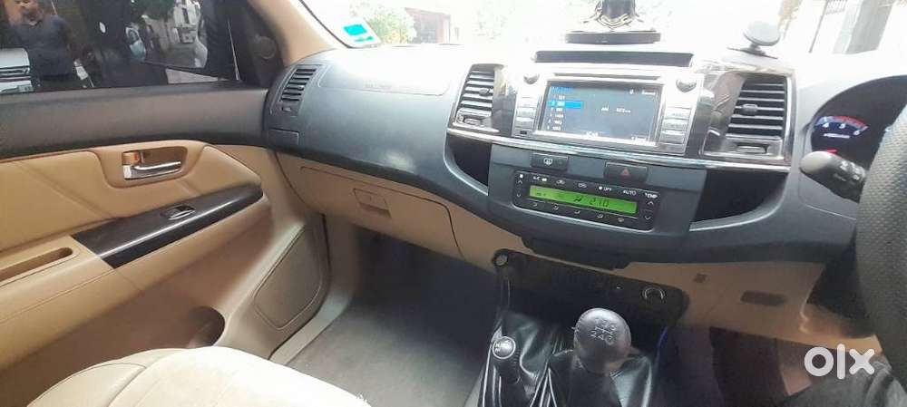 Toyota Fortuner 3.0 4x4 Manual, 2014, Diesel