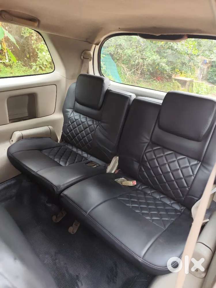 Toyota Innova 2010 Diesel 350000 Km Driven