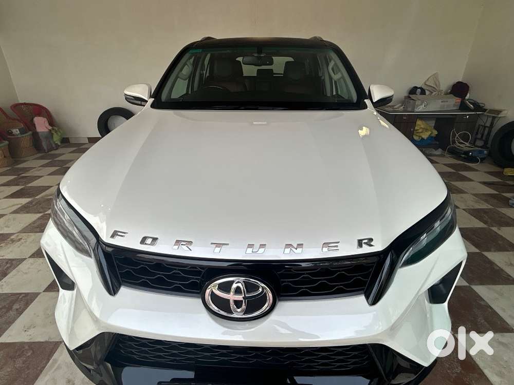 Toyota Fortuner Legender 2021