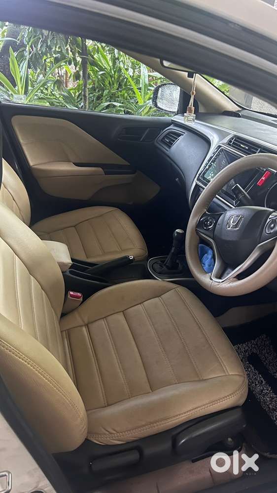 Honda City Diesel 2015 Showroom Service