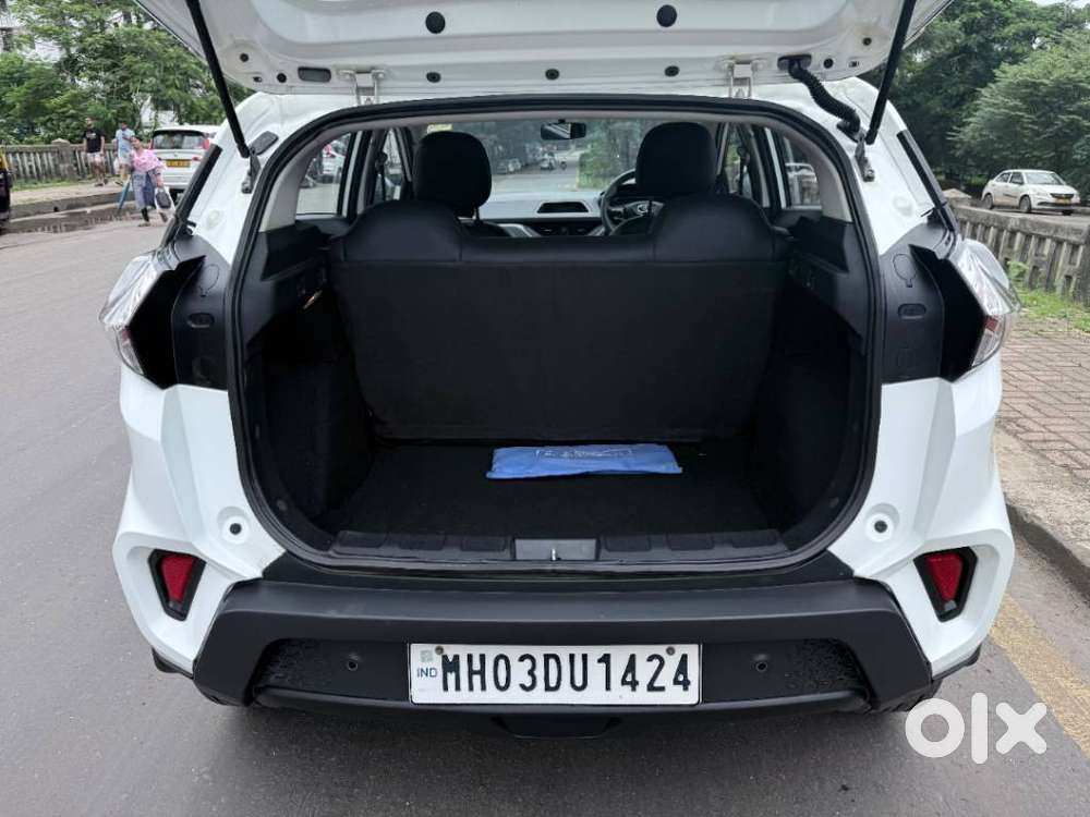 Tata Nexon 1.5 Revotorq Xma Amt (s), 2021, Diesel