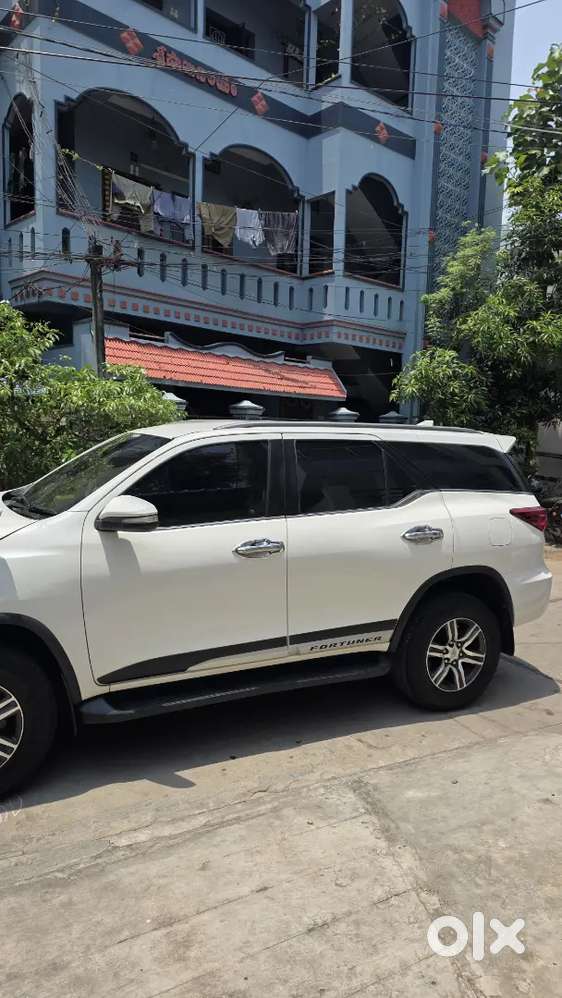 Toyota Fortuner 2018 Diesel 151000 Km Driven