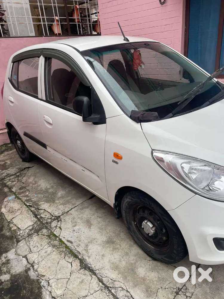 Hyundai I10  Megna Petrol + Cng