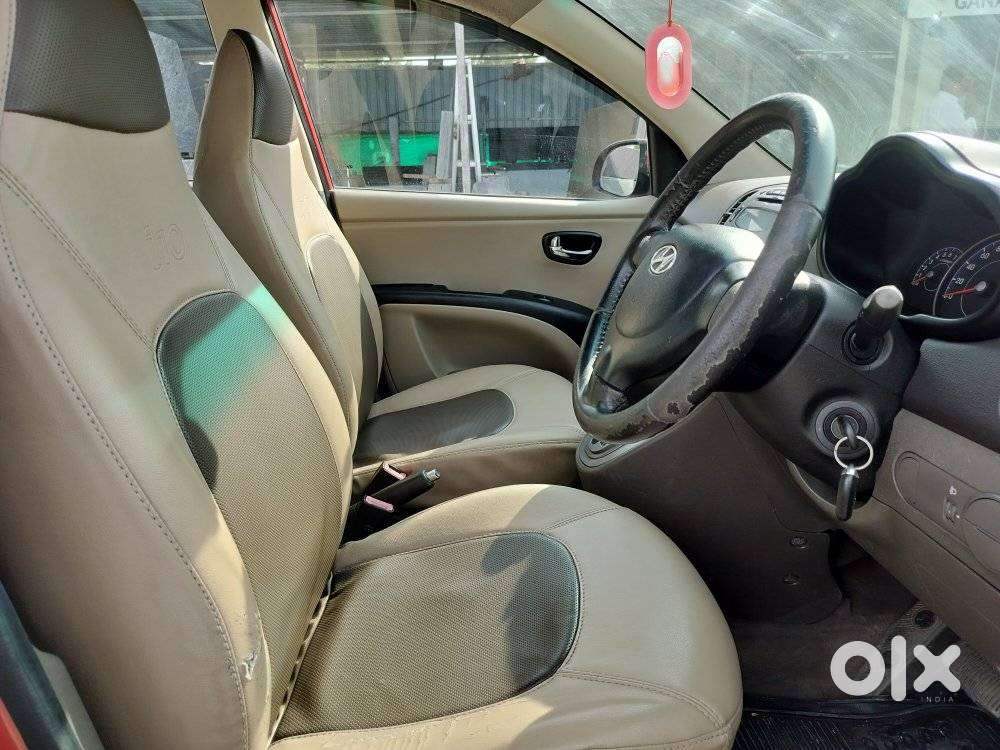 Hyundai I10 Sportz At, 2010, Petrol