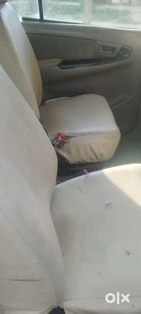Toyota Innova G2 2016