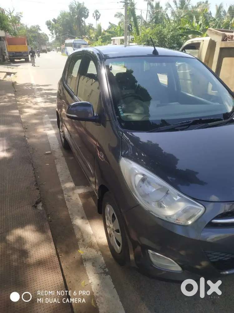 Hyundai I10 Sportz 2012 Petrol