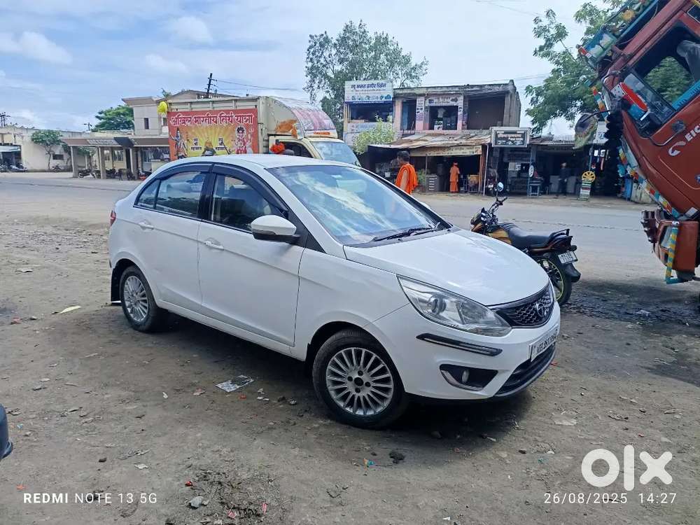 Air Bags,alloy Wheels,new Tayer,harman Music System,lpg Kit